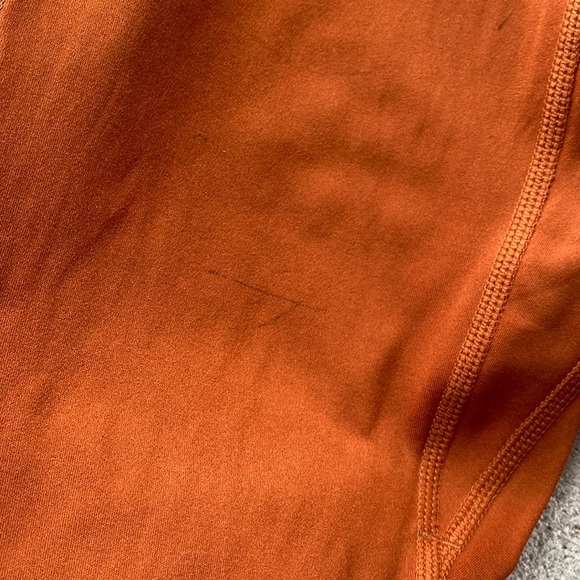 Fabletics Motion 365 - Picture 4 of 5